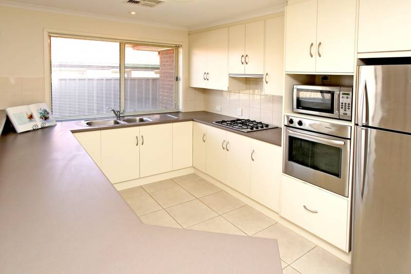 Superb Home In A Great Location Picture 3