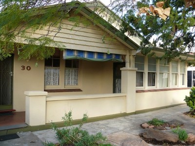 Character Bungalow Picture