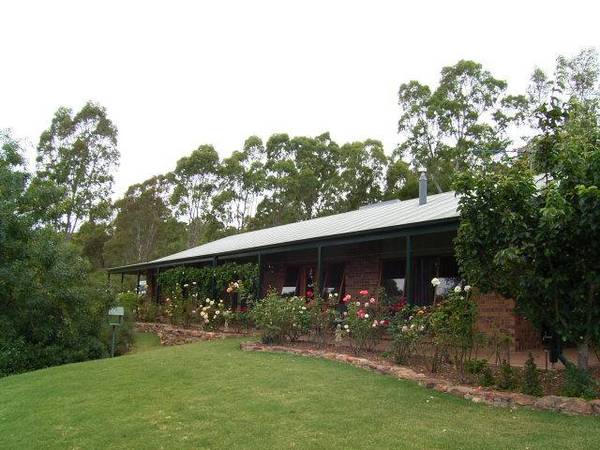 Stunning Outlook over Coromandel Valley Picture 2