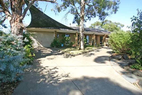 Spacious Solid brick Family Home Picture 2