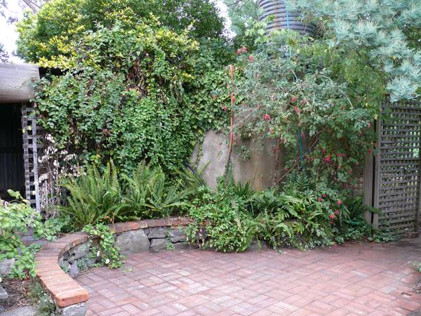 Character stone cottage - four bedrooms Picture 2