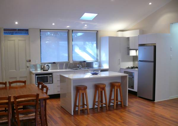 Luxury hills lifestyle minutes from the city Picture 1