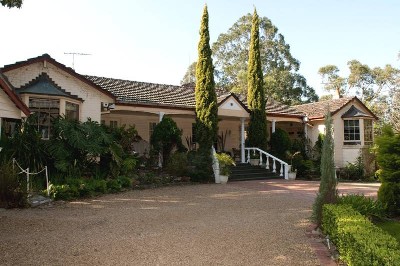 HISTORIC 1 ACRE PROPERTY WITH EUROPEAN INFLUENCE Picture