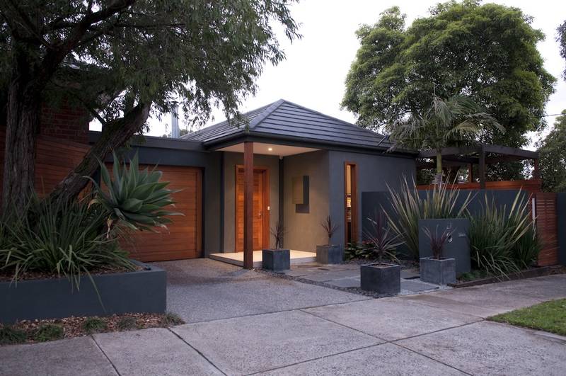 A TOUCH OF SOUTH YARRA Picture 1