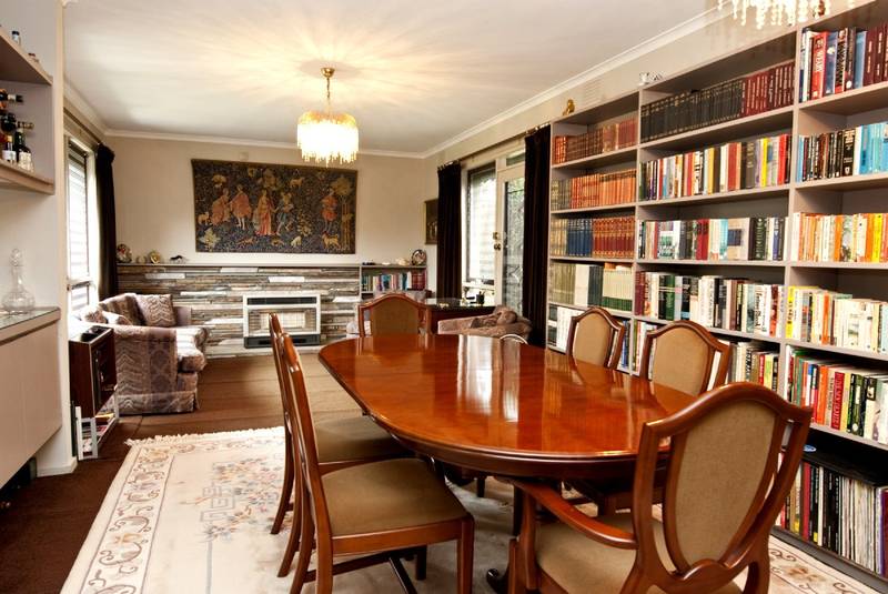 663m2 21m FRONTAGE - IMMACULATE FAMILY HOME 300m FROM WESTFIELD DONCASTER Picture 3