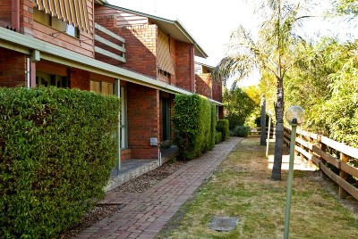 RESORT STYLE LIVING Picture RESORT STYLE LIVING Picture