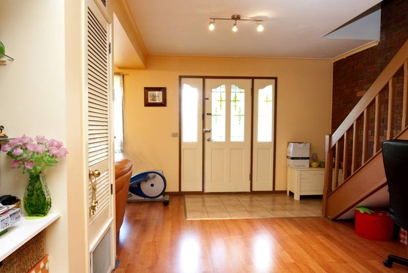 RESORT STYLE LIVING Picture 2