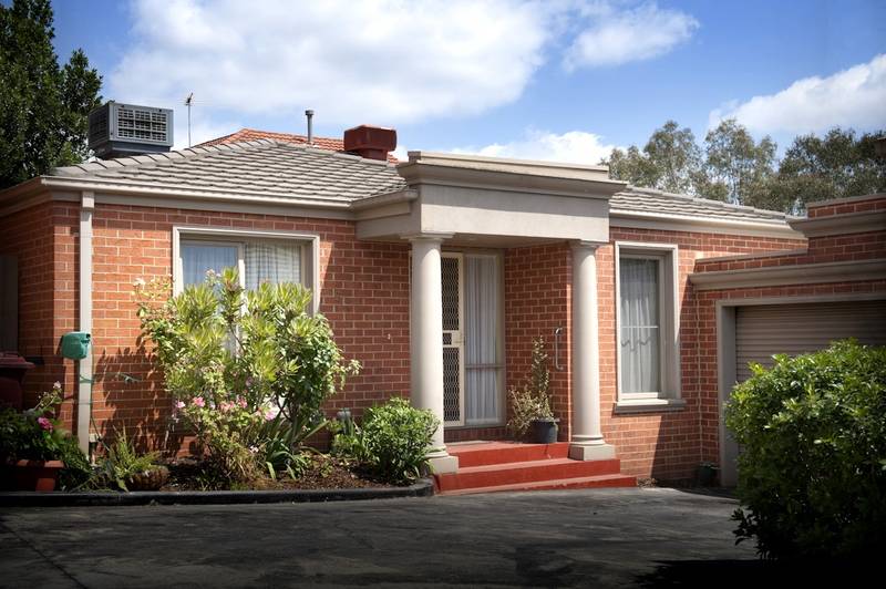 LIKE NEW! 2 BED UNIT NEAR TEMPLESTOWE VILLAGE - (MUST SELL!) Picture 1