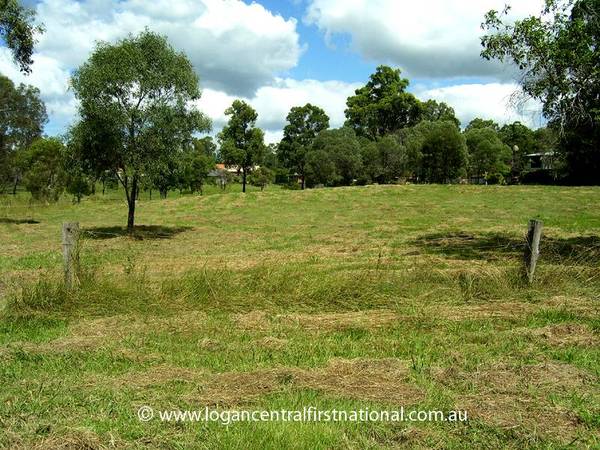 Rural Lifestyle - City Living Picture 2