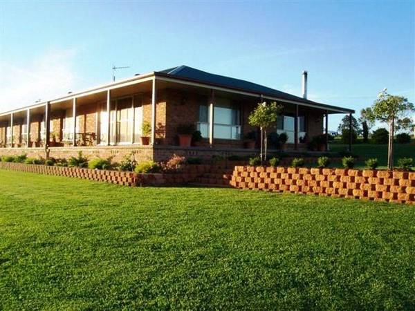 Spacious and Gracious Picture 2