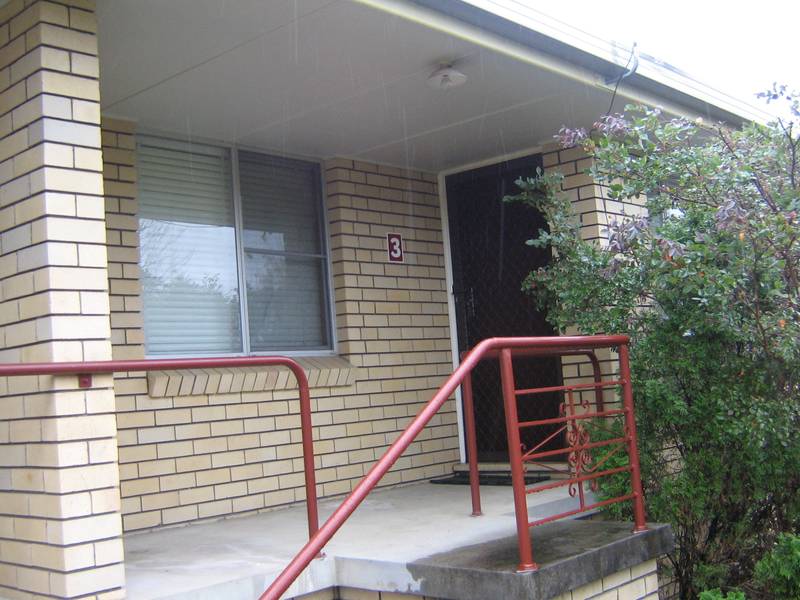 Last one left central Dungog Picture 1