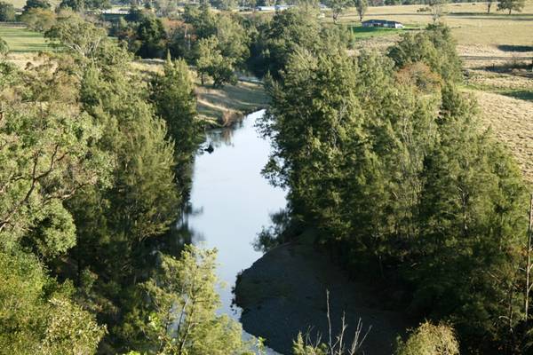 Small Acreage Close to Town Picture 2