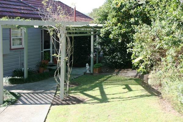 Plenty Of Room Here Picture 2