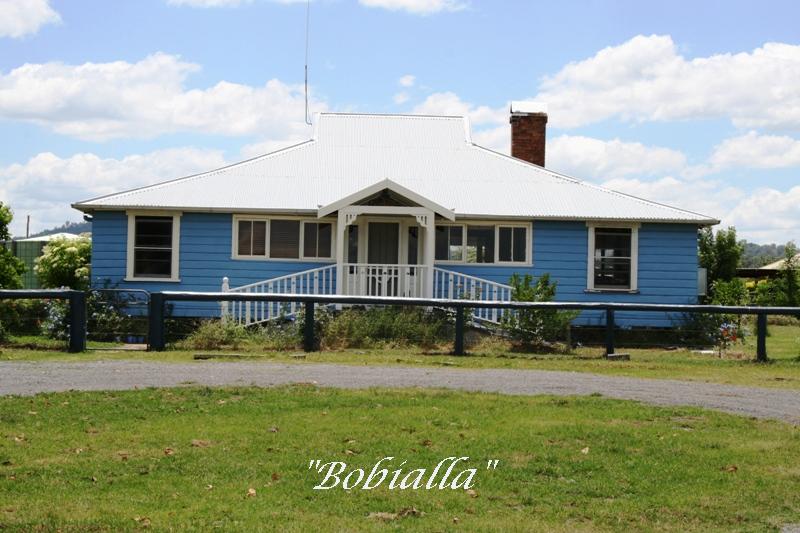 Country Charm Picture 1