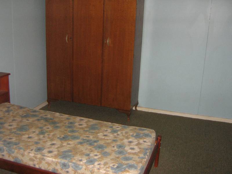 New Listing!!!!!!!!!!!!!!!!!!!!!!!! Picture 2