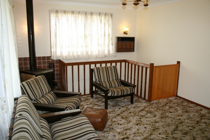 Available 12th January 2010 $250.00 per week Picture 3