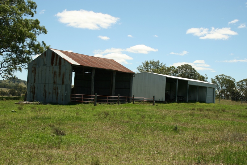 Ideal for Cattle/Horse Enthusiasts Picture 3