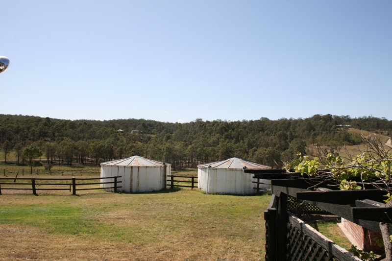 Feature Packed Small Acreage Picture 3