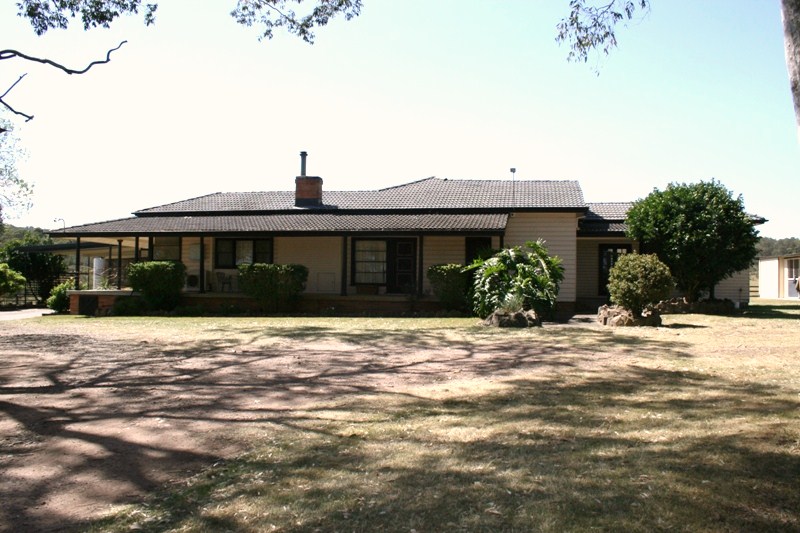 Feature Packed Small Acreage Picture 1