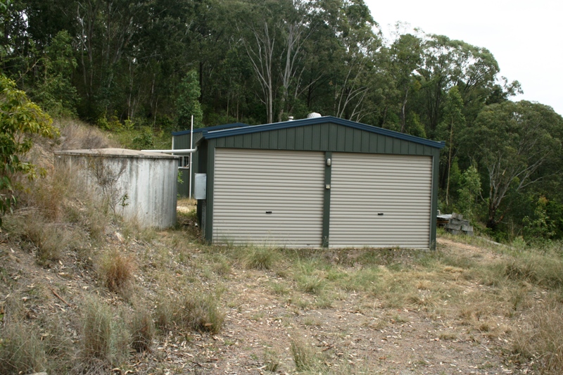 Peaceful and Private Weekender Picture 3