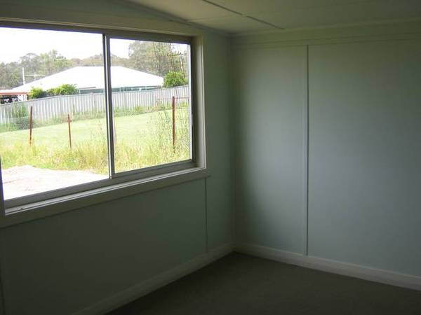 Clarence Town Picture 3