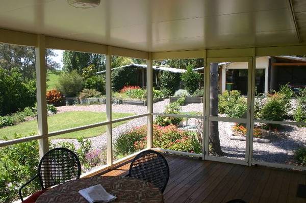 Stunning Cottage Gardens Picture 3