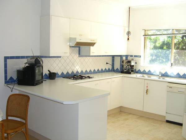 Luxury Apartment Complex! Picture 2