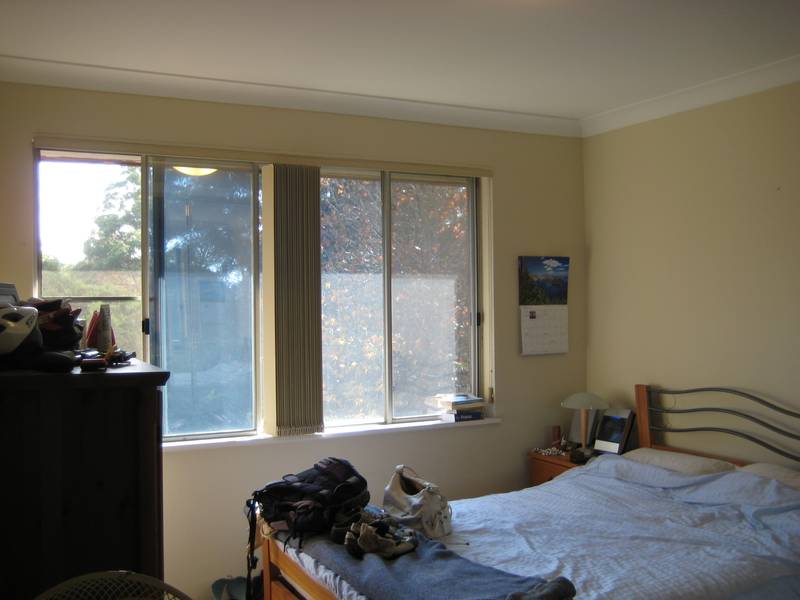 Spacious 2 Bedroom Apartment! Picture 3