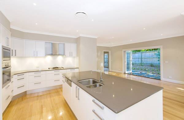 Stunning New Home! Picture 2