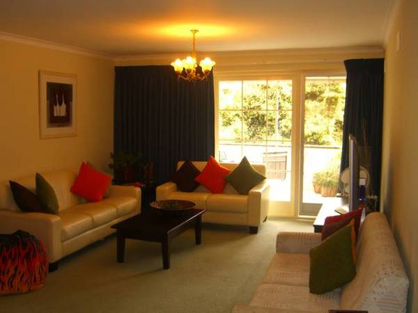 PERFECT FIRST HOME OR INVESTMENT Picture