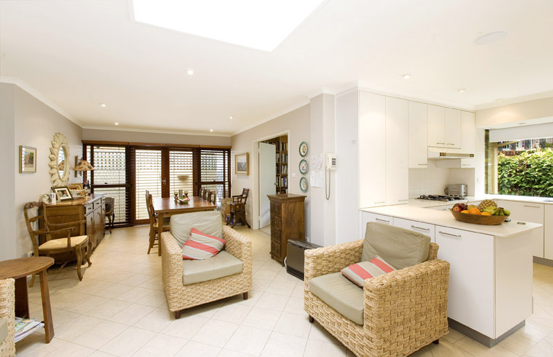 IDEAL FAMILY HOME Picture