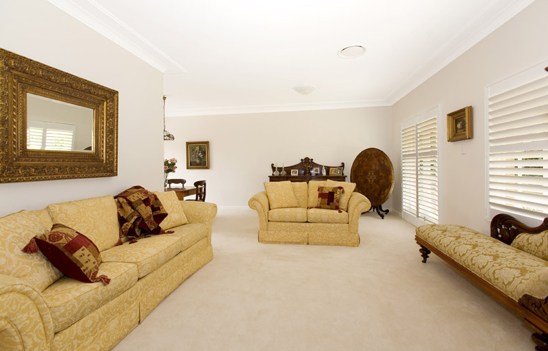 Vendor Highly Motivated! Wants To Sell This Weekend... Would like to commit elsewhere! Picture 2