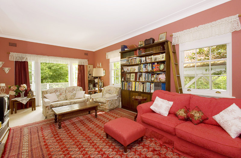 CHARM AND CHARACTER Picture 2