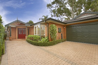 Relaxed Carefree Living in the Avenue's Picture