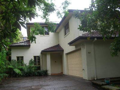 Lovely Family Home with New Carpet! Picture