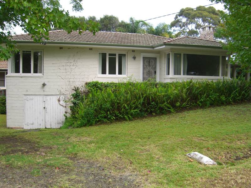 Neatly Located! Picture 1