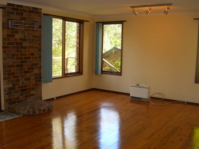 Tucked Away Family Home!!! Picture 3