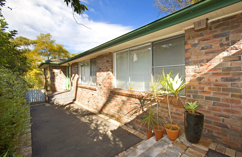 AFFORDABLE LIVING IN A PRIME LOCATION Picture 3