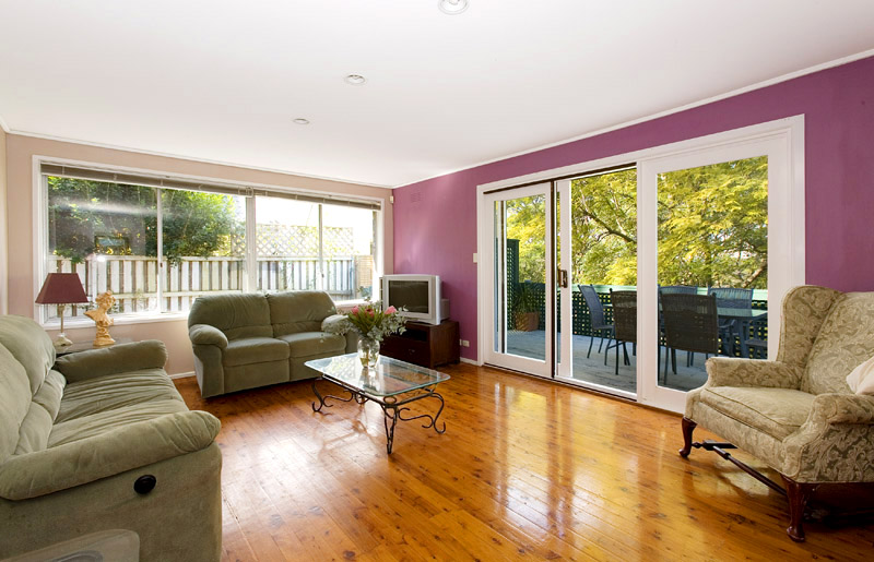 AFFORDABLE LIVING IN A PRIME LOCATION Picture 1