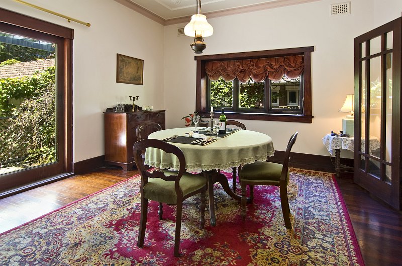 1920's Charm, North-East Aspect-Walk Station & Killara High Picture 3