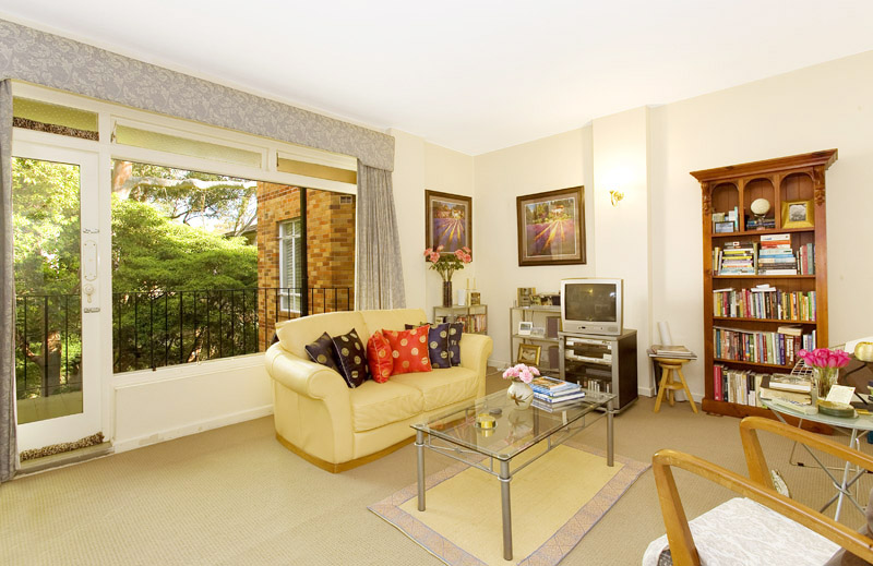 IDEAL FIRST HOME Picture 2