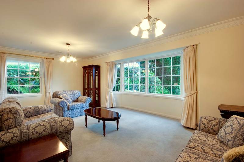 Beautiful Family Home! Picture 3