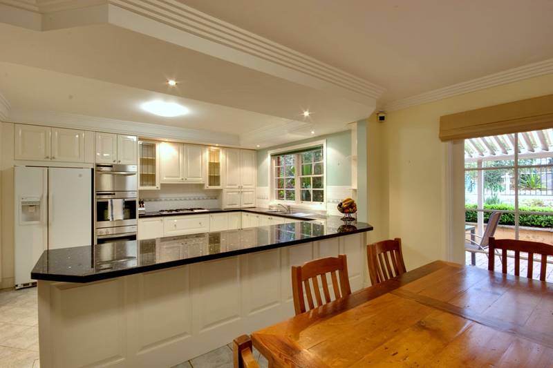 Beautiful Family Home! Picture 1