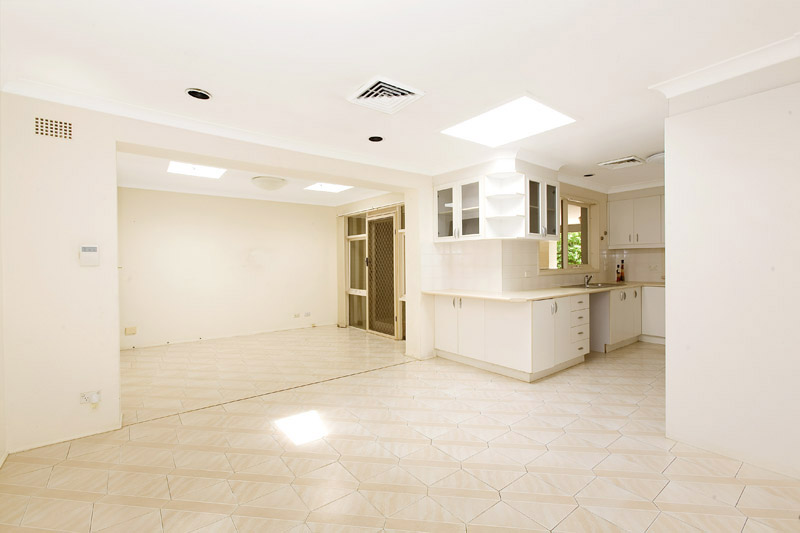 AUCTION THIS SATURDAY 7th NOVEMBER AT 10.00am - OPEN FROM 9.30am Picture 2