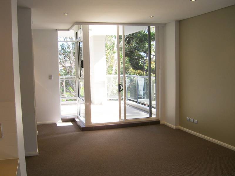 Brand New 2 Bedroom + Study Apartment - Best Value in the Area!! Picture 3