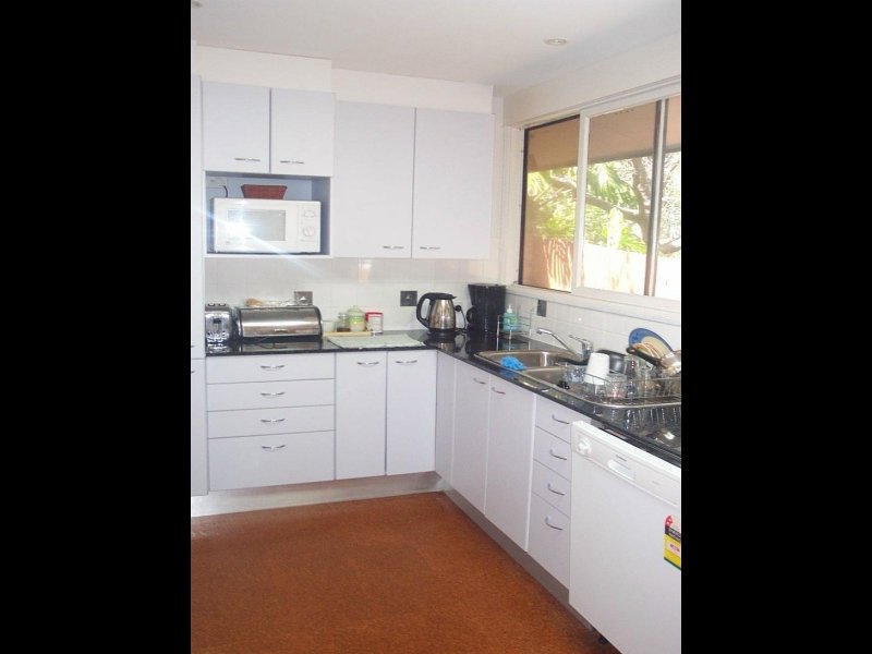 Freshly Painted Throughout - Everything At Your Fingertips! Picture 3