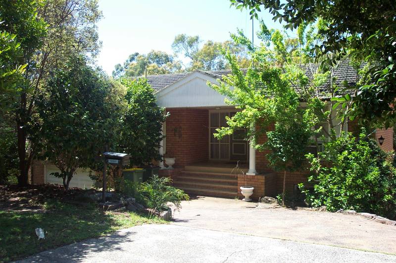 Renovated Family Home Ready For Your Move In! Picture 1