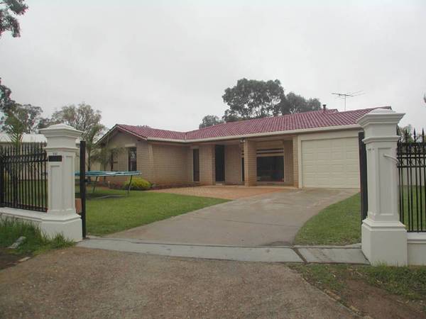 Irresistible Indoor and Outdoor Appeal Picture 1