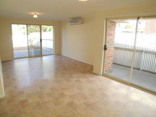 Freestanding Rossdale Home Picture