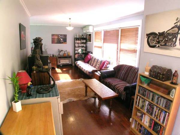 Neat Family Home Picture Neat Family Home Picture